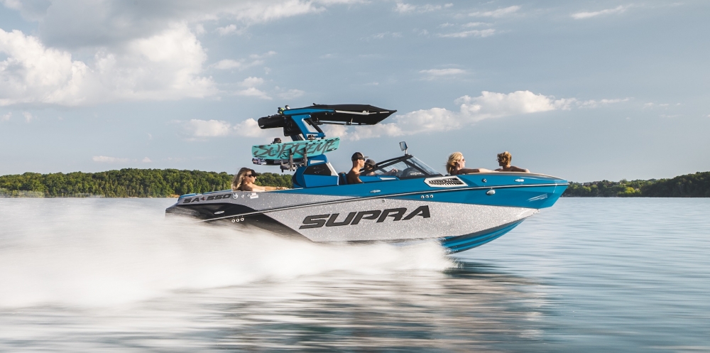 Supra Boats / SA 23 550 SUPER SURF EDITION 