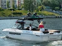 Moomba Boats / MAKAI 