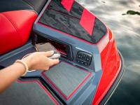 Centurion Boats / Centurion Ri230