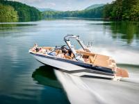 Malibu Boats / Wakesetter 21 LX