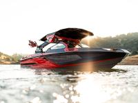 Centurion Boats / Centurion Ri230
