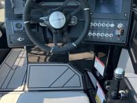 Moomba Boats / MOOMBA KAYEN 