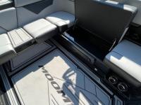 Moomba Boats / MOOMBA KAYEN 