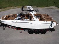 Malibu Boats / M242 