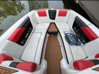 Correct Craft Boats / NAUTIQUE G25 