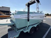 Moomba Boats / MONDO 