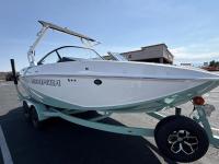 Moomba Boats / MONDO 