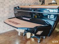 Axis Boats / T220