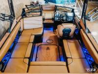 Axis Boats / T220