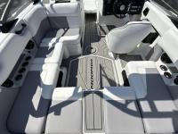 Moomba Boats / MONDO 