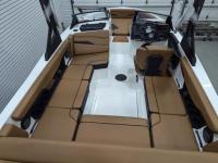 Axis Boats / T220