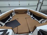 Axis Boats / T220