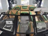 Malibu Boats / M240